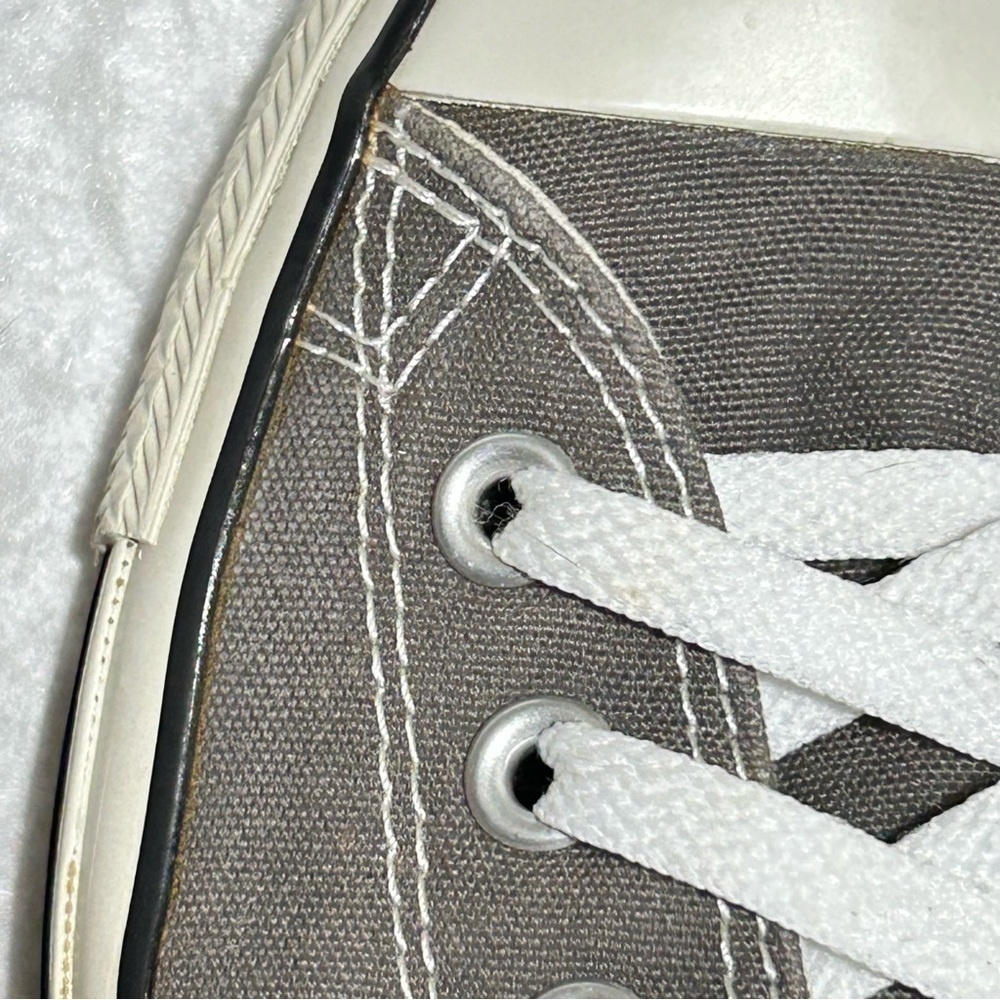 Converse Unisex Grey Chuck Taylor All Stars Classic Sneakers Shoes SZ M 8 W 10 - Picture 13 of 13